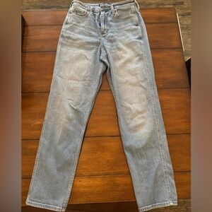 Women’s Hollister high rise mom jeans